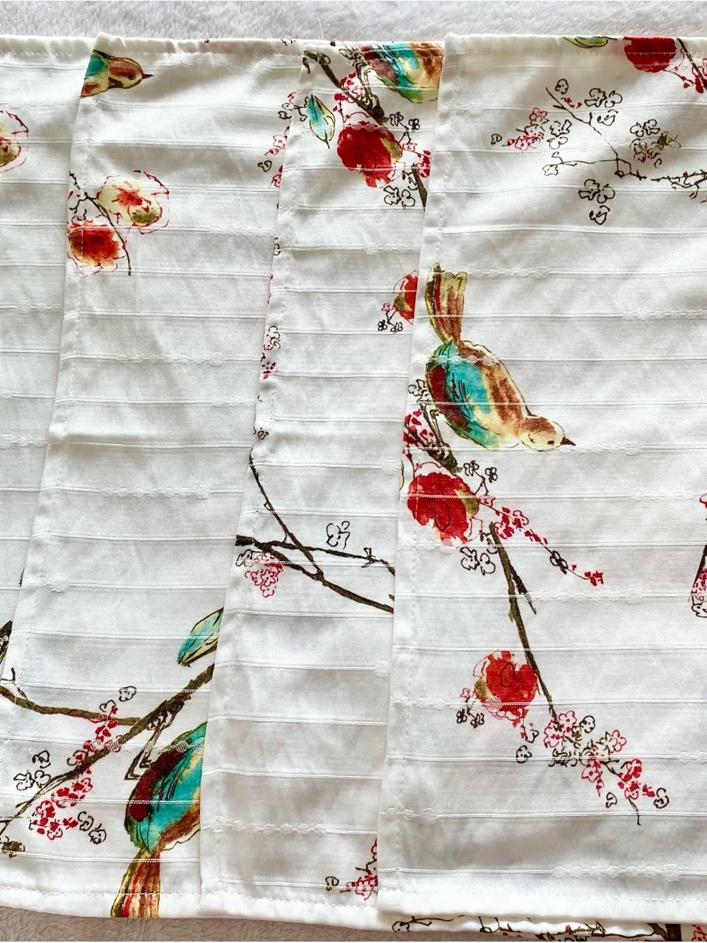 Vintage White Table Linens Napkins with birds set of four